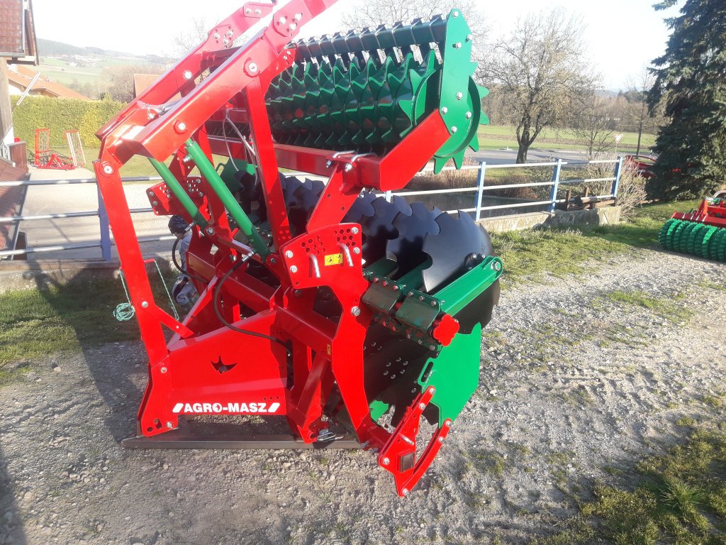 Scheibenegge des Typs Agro-Masz BT 30, Neumaschine in Cham (Bild 5)