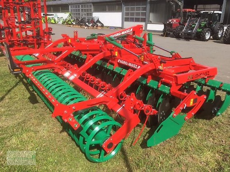 Scheibenegge des Typs Agro-Masz BT 50 H, Neumaschine in Marsberg (Bild 1)