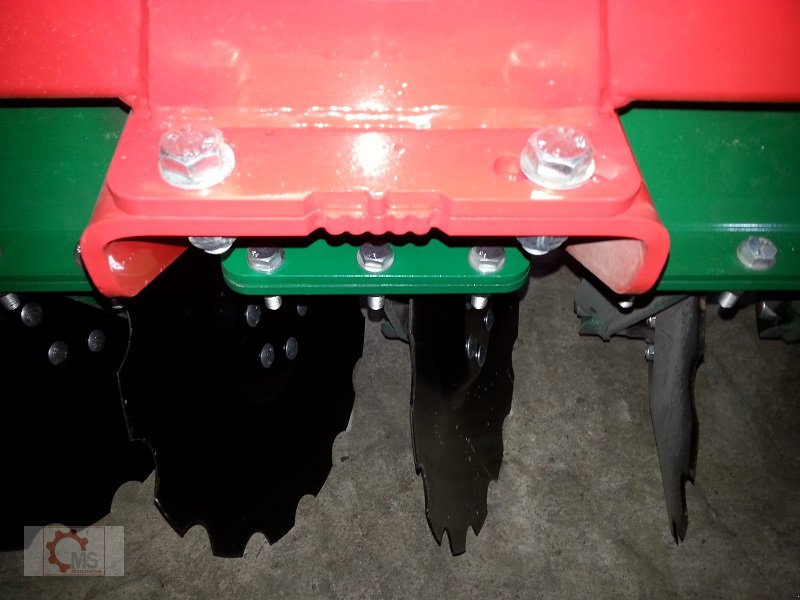 Scheibenegge des Typs Agro-Masz BT50 H Hydraulische Klappung, Neumaschine in Tiefenbach (Bild 5)