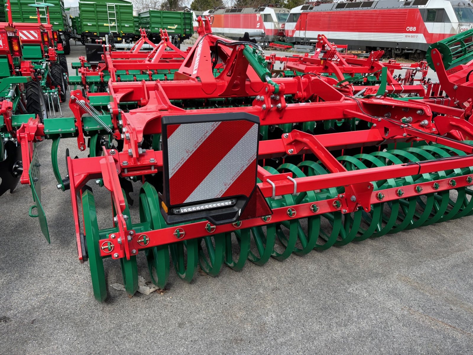 Scheibenegge des Typs Agro-Masz Trol 30, Neumaschine in Gerasdorf (Bild 4)