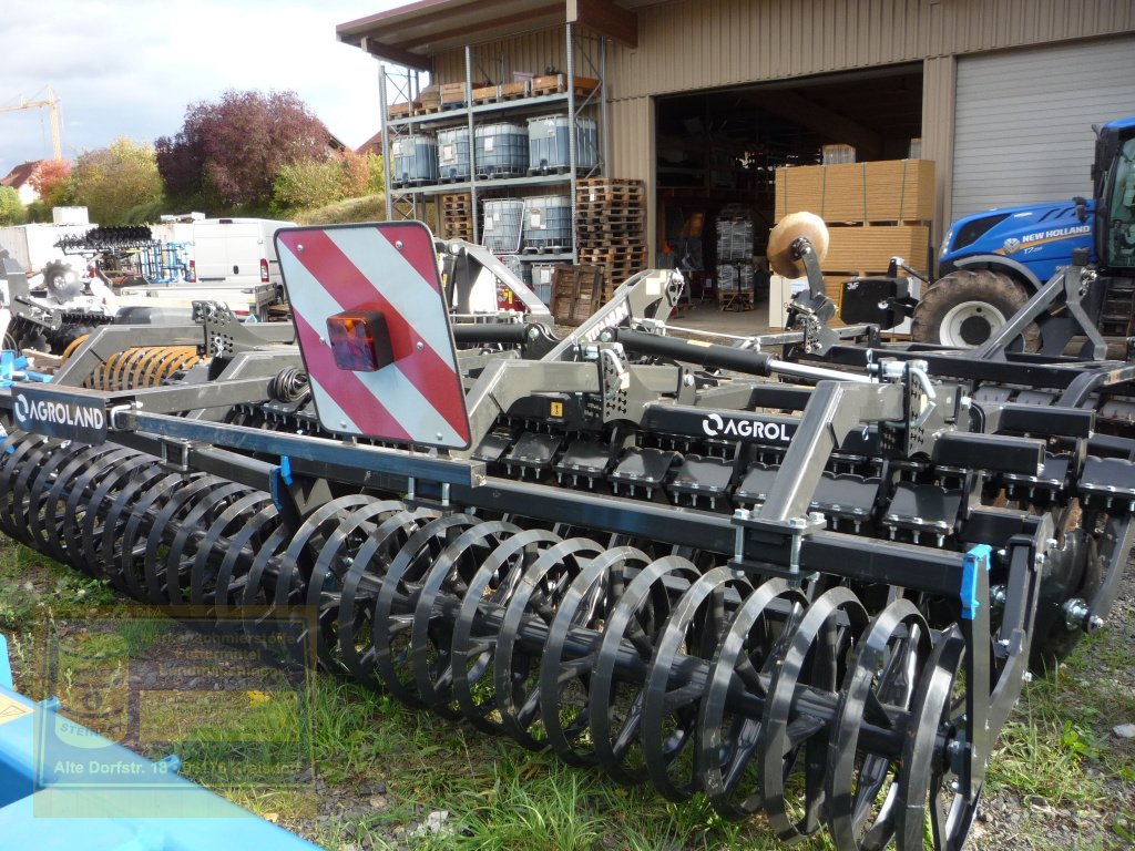 Scheibenegge des Typs Agroland Titanum heavy 400 (stabile) Kurzscheibenegge, Neumaschine in Pfarrweisach (Bild 3)