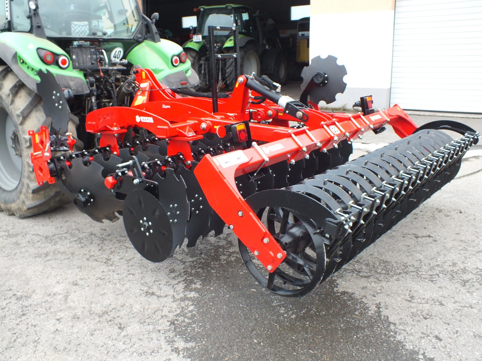 Scheibenegge Türe ait Akpil Bison 30, Neumaschine içinde Putzleinsdorf (resim 2)