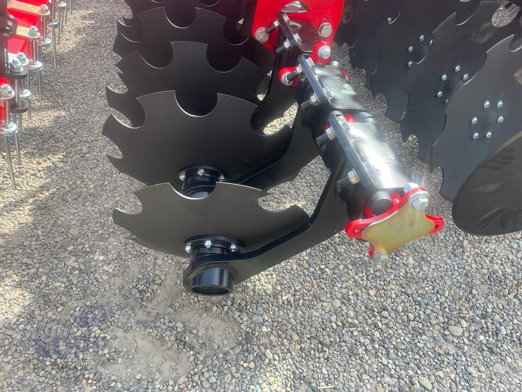 Scheibenegge du type Akpil Scheibenegge Akpil BISON XL 5 m - NEU - Federwalze, Neumaschine en Schutterzell (Photo 20)