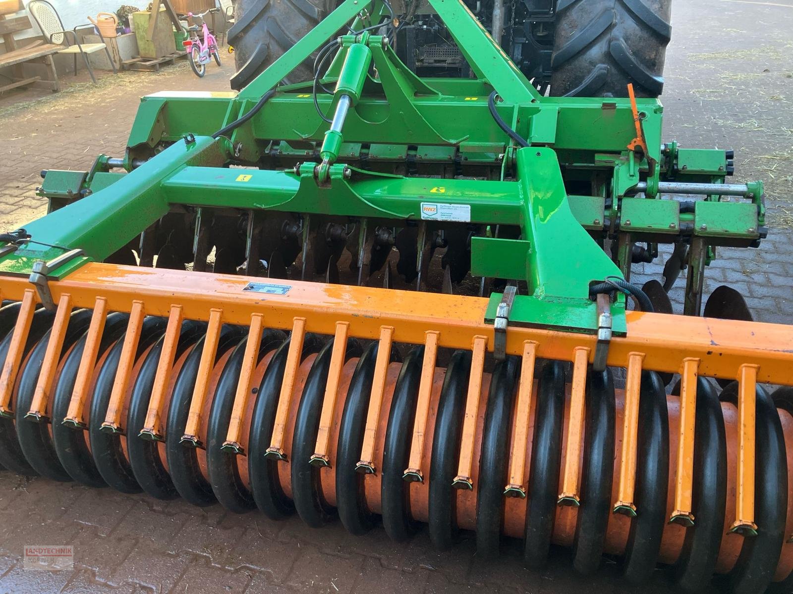 Scheibenegge des Typs Amazone Catros + 3001, Gebrauchtmaschine in Kirkel-Altstadt (Bild 2)