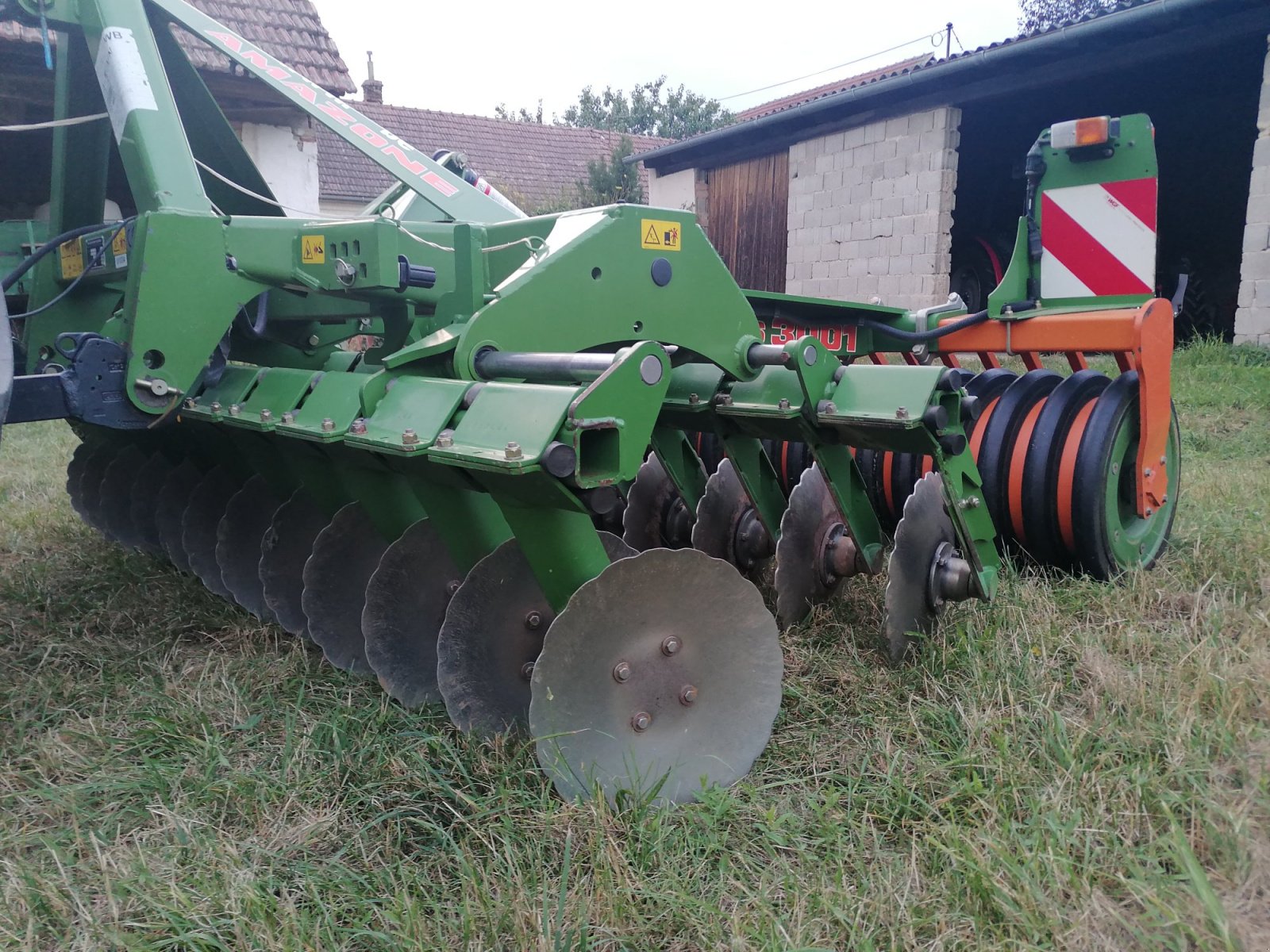 Scheibenegge typu Amazone Catros + 3001, Gebrauchtmaschine v Seebarn am Wagram (Obrázek 1)