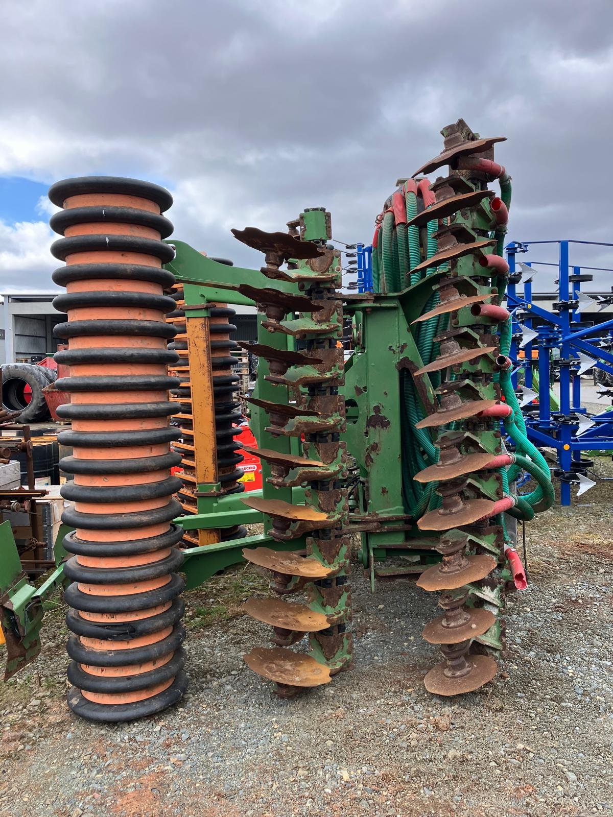 Scheibenegge des Typs Amazone Catros+ 5001-2 Pro, Gebrauchtmaschine in Korbach (Bild 3)