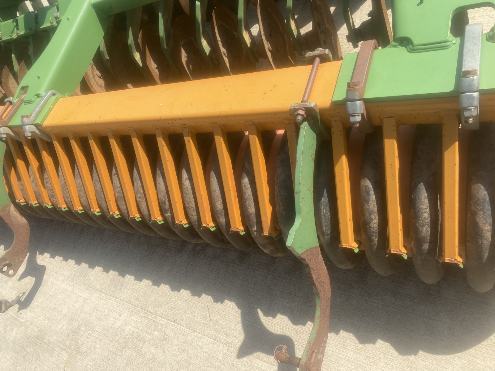 Scheibenegge del tipo Amazone Catros + 5001-2, Gebrauchtmaschine en Röthlein (Imagen 4)