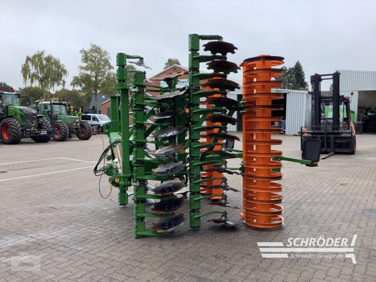 Scheibenegge des Typs Amazone CATROS+ 5003-2, Neumaschine in Völkersen (Bild 3)