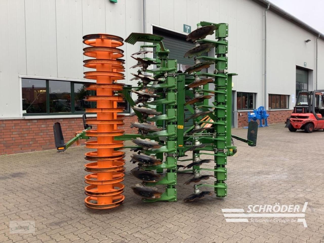 Scheibenegge des Typs Amazone CATROS+ 5003-2, Neumaschine in Völkersen (Bild 5)