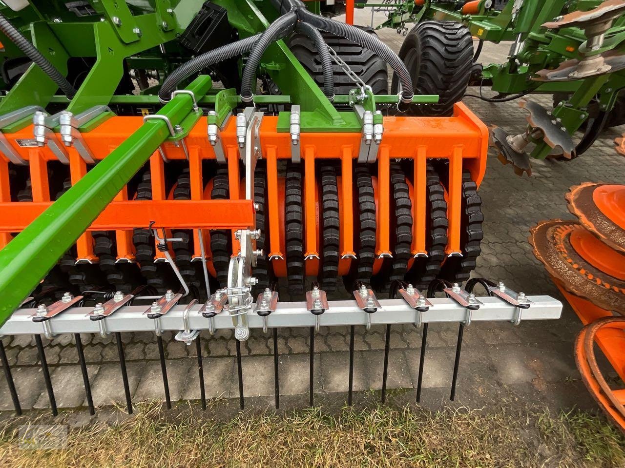 Scheibenegge Türe ait Amazone Catros+ 8003-2 TX, Neumaschine içinde Pfreimd (resim 5)