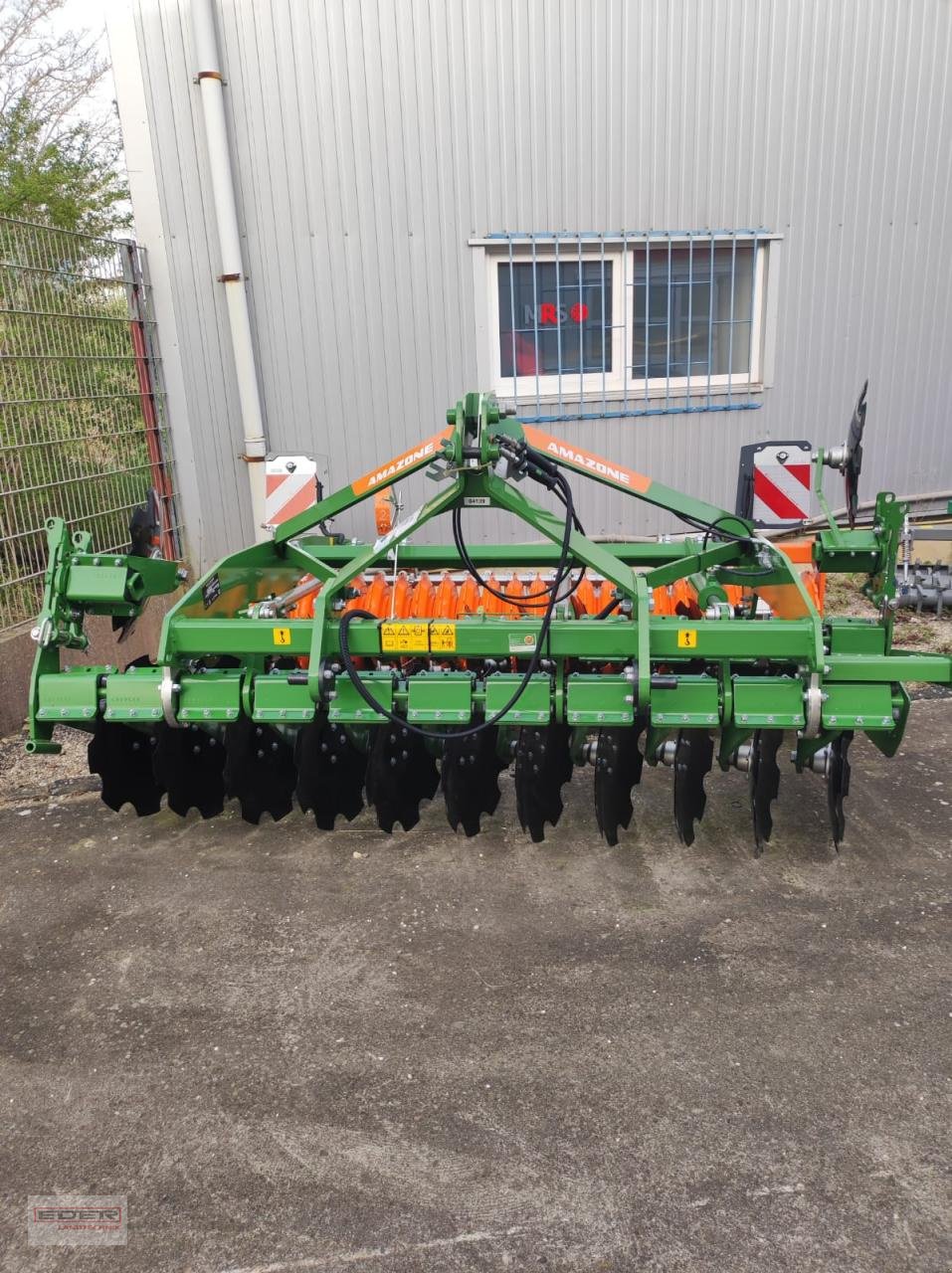 Scheibenegge Türe ait Amazone Catros XL 3003, Neumaschine içinde Luizhausen-Lonsee (resim 2)