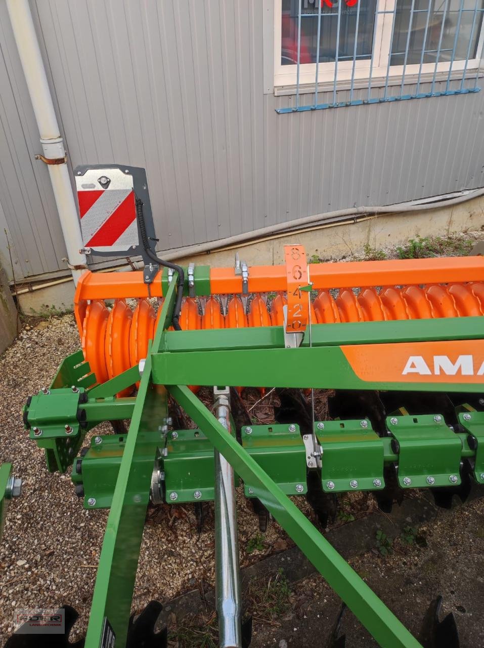 Scheibenegge Türe ait Amazone Catros XL 3003, Neumaschine içinde Luizhausen-Lonsee (resim 10)