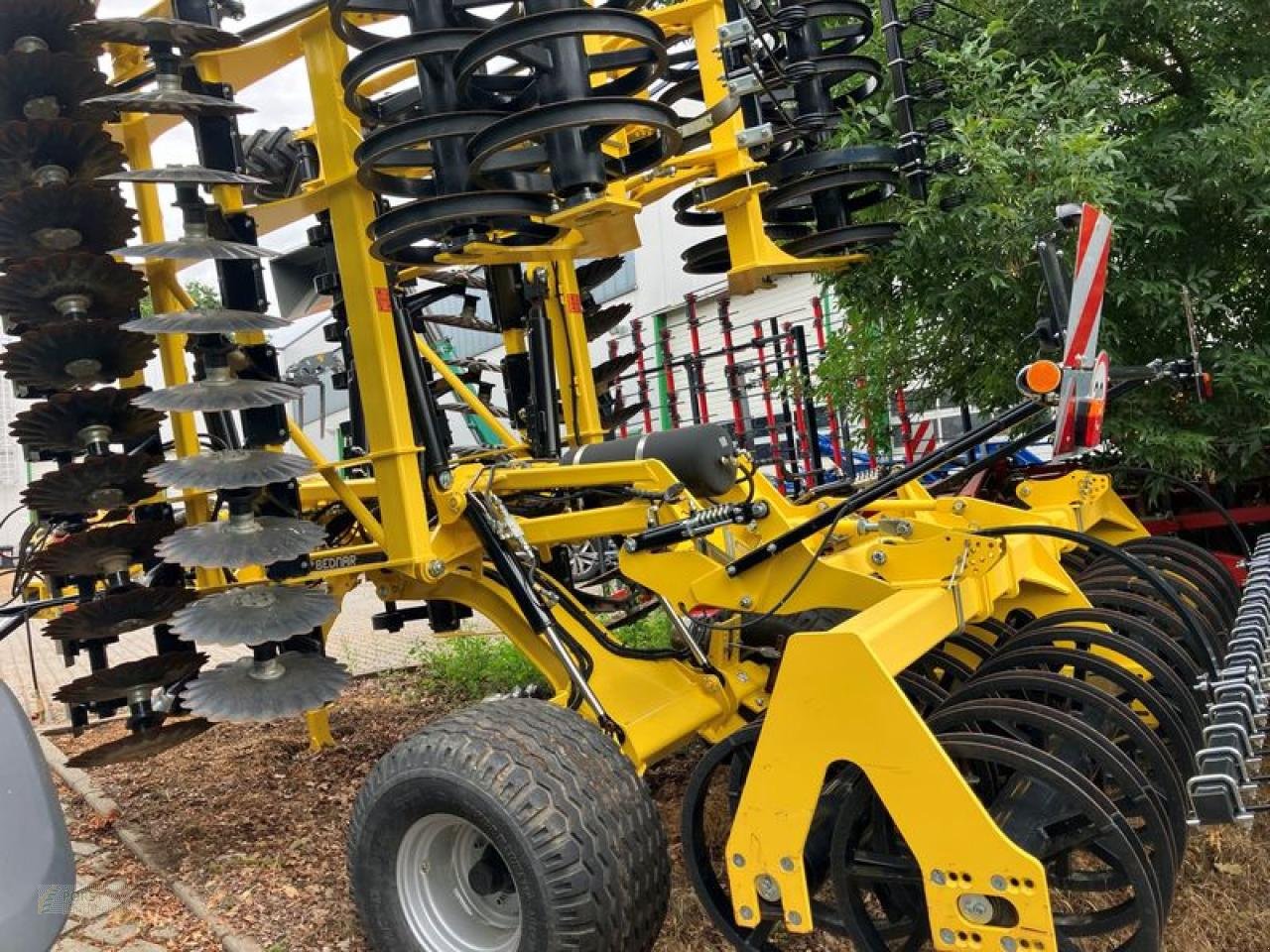 Scheibenegge typu Bednar SWIFTERDISC, Neumaschine v Jahnatal (Obrázek 4)