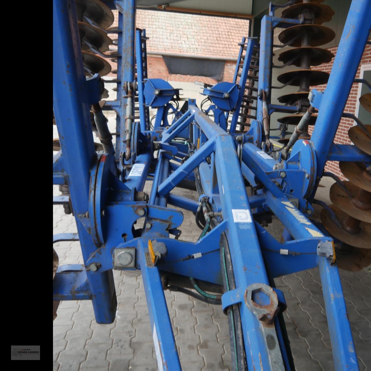 Scheibenegge des Typs Dalbo AXR H 400, Gebrauchtmaschine in Borken (Bild 5)