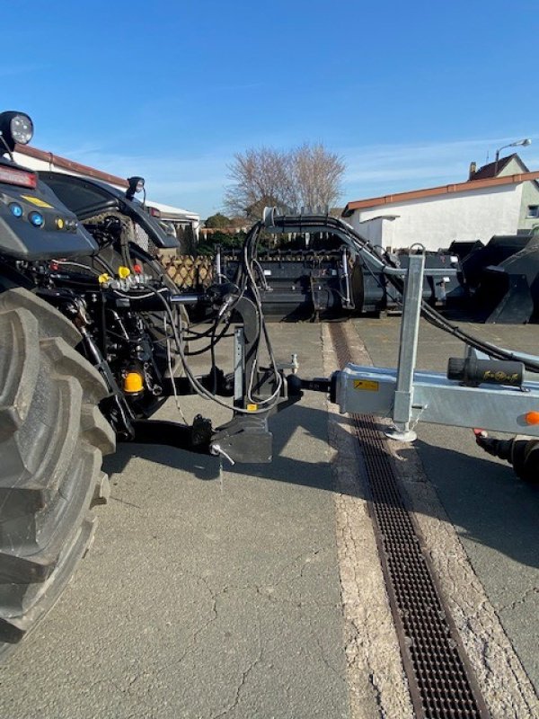 Scheibenegge des Typs Fliegl KSE 680, Neumaschine in Döllstädt (Bild 9)