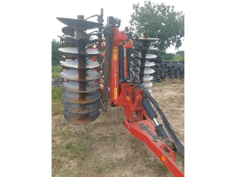 Scheibenegge του τύπου Gregoire-Besson 36 DISQUES, Gebrauchtmaschine σε PLUMELEC (Φωτογραφία 4)