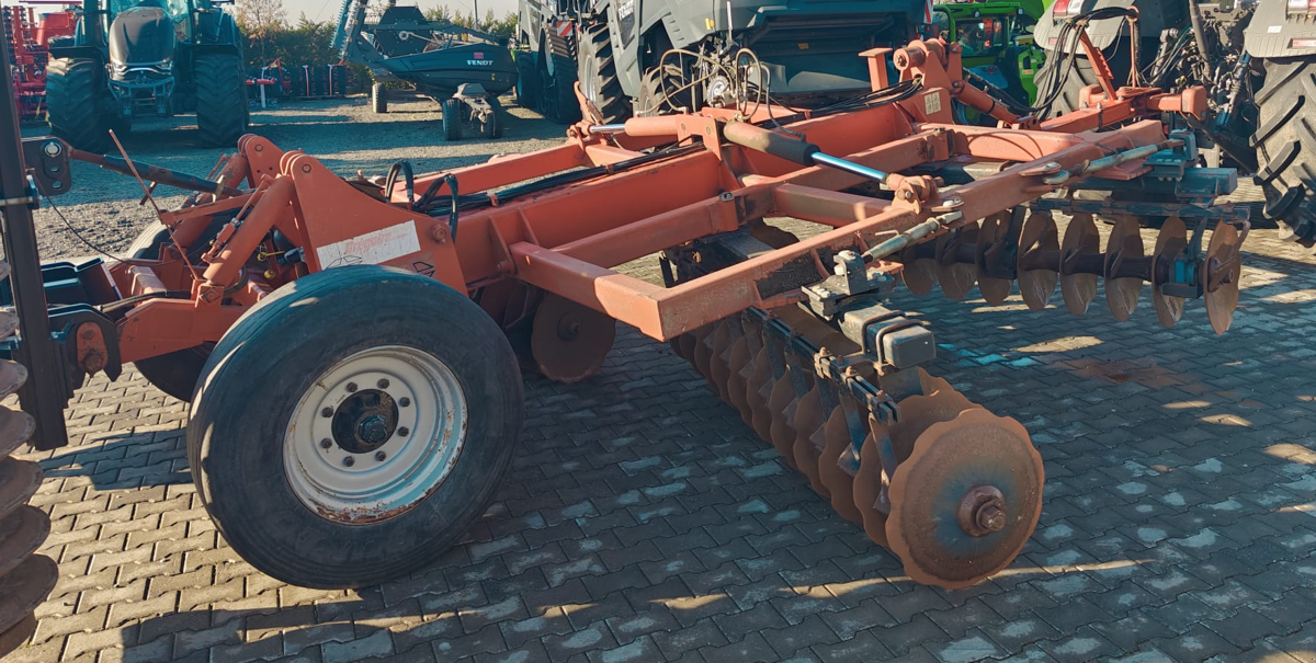 Scheibenegge des Typs Gregoire-Besson XRVP, Gebrauchtmaschine in Orţişoara (Bild 7)