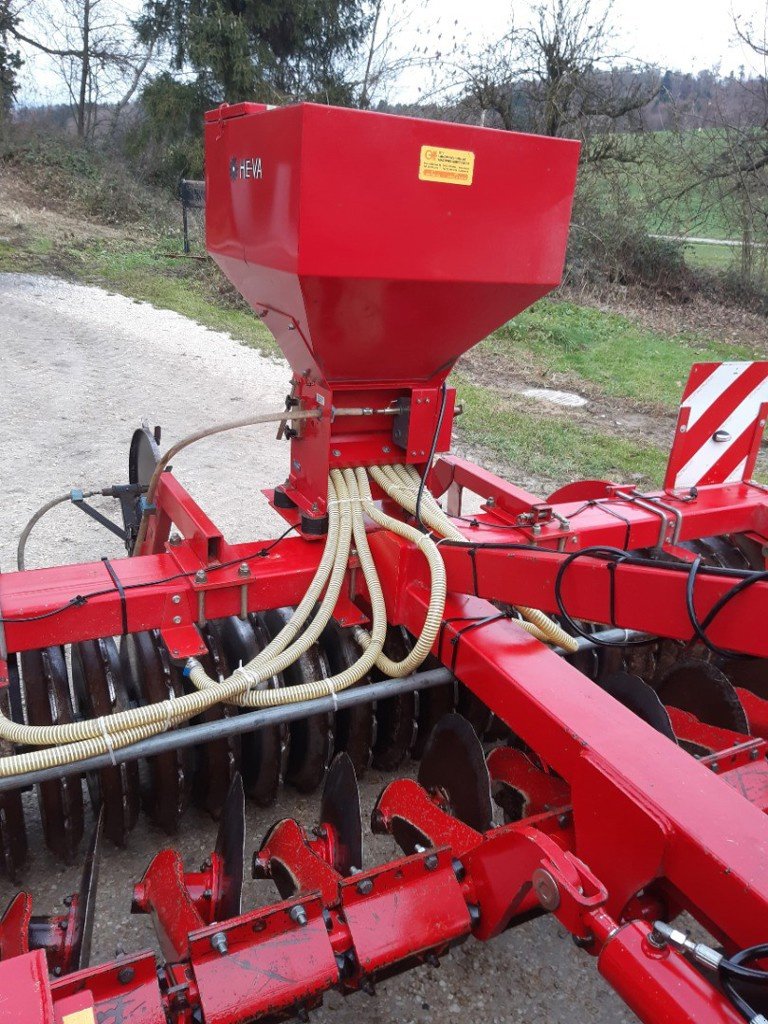 Scheibenegge van het type HE-VA Disc-Roller, Gebrauchtmaschine in Lengnau (Foto 5)