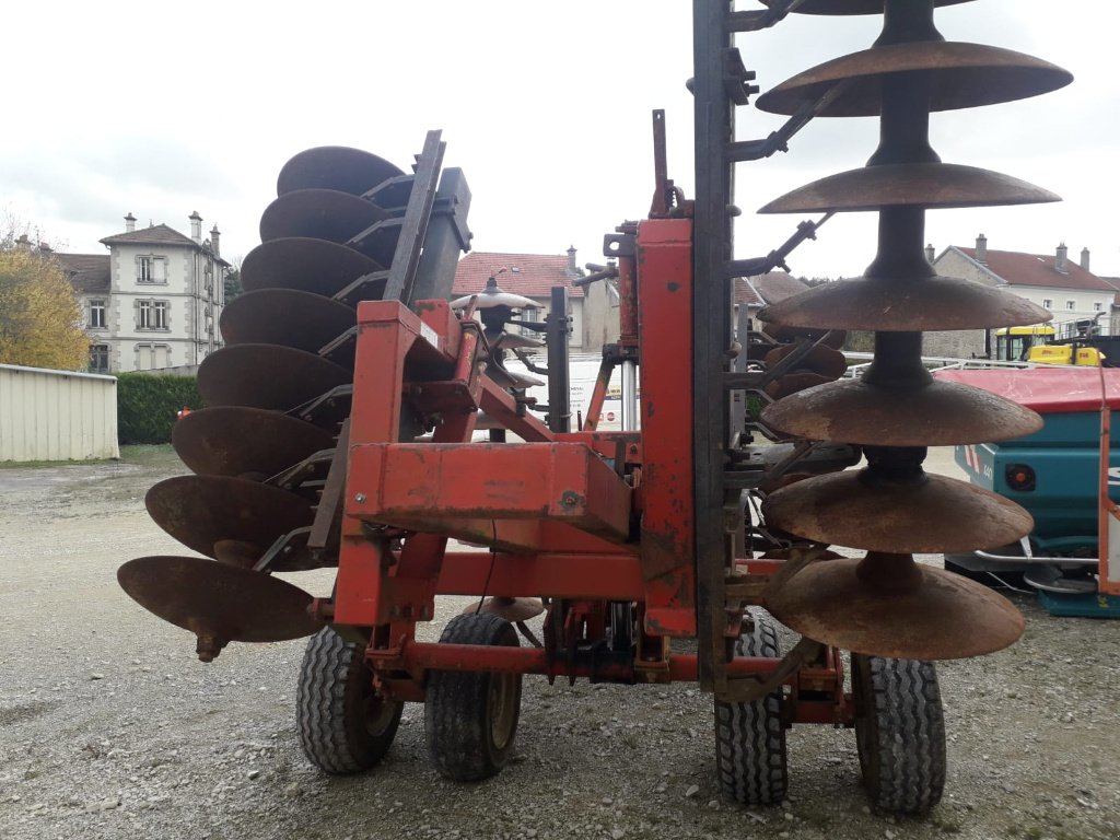 Scheibenegge des Typs Jean de Bru 36 DISQUES, Gebrauchtmaschine in Lérouville (Bild 3)