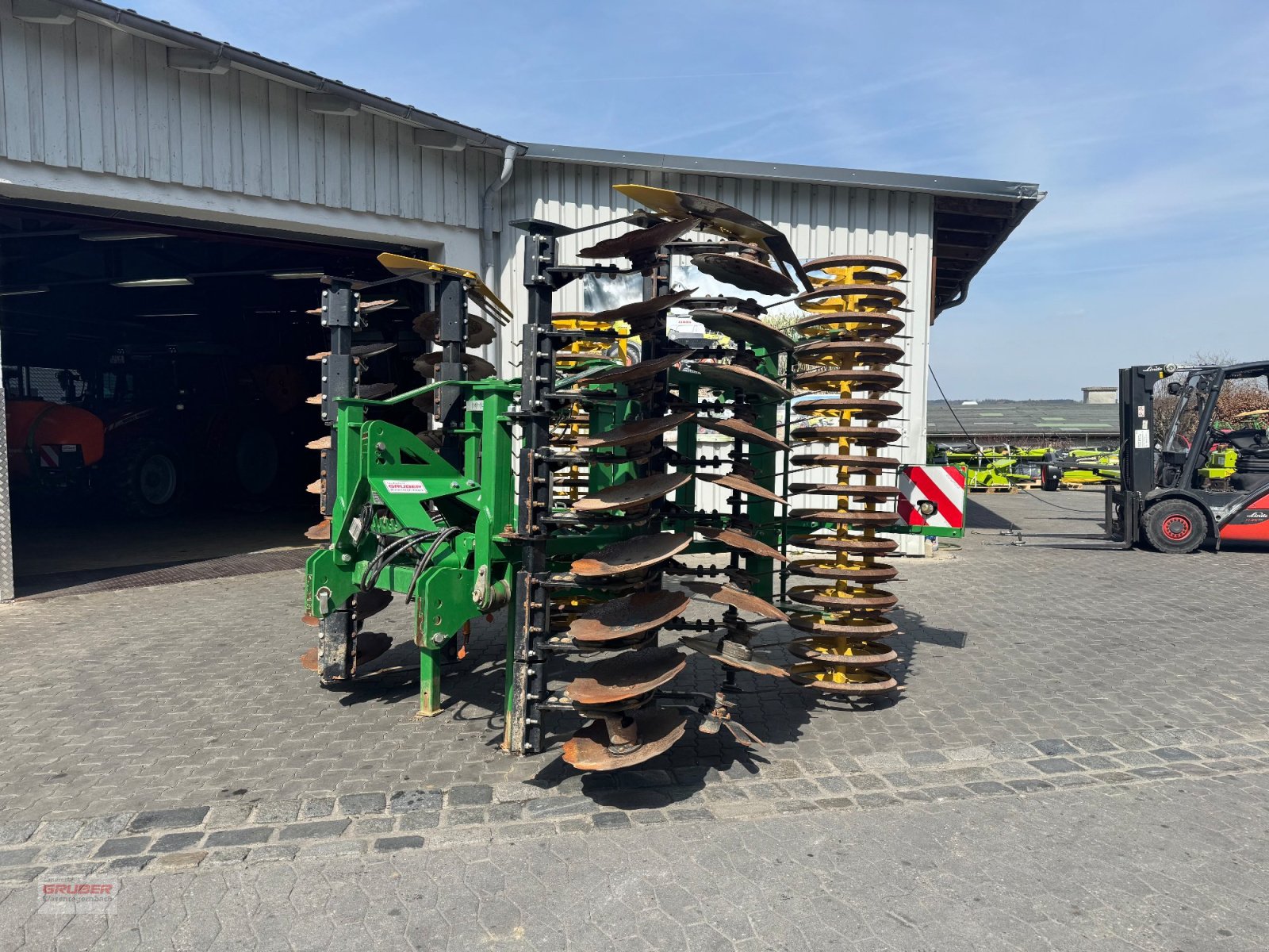 Scheibenegge des Typs Kerner Helix H 450, Gebrauchtmaschine in Dorfen (Bild 1)