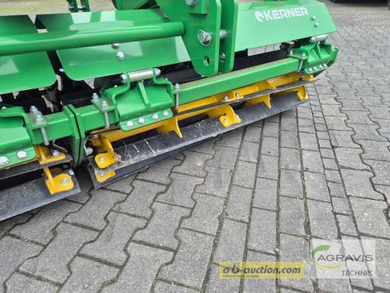 Scheibenegge des Typs Kerner X-CUT SOLO 300, Neumaschine in Alpen (Bild 11)