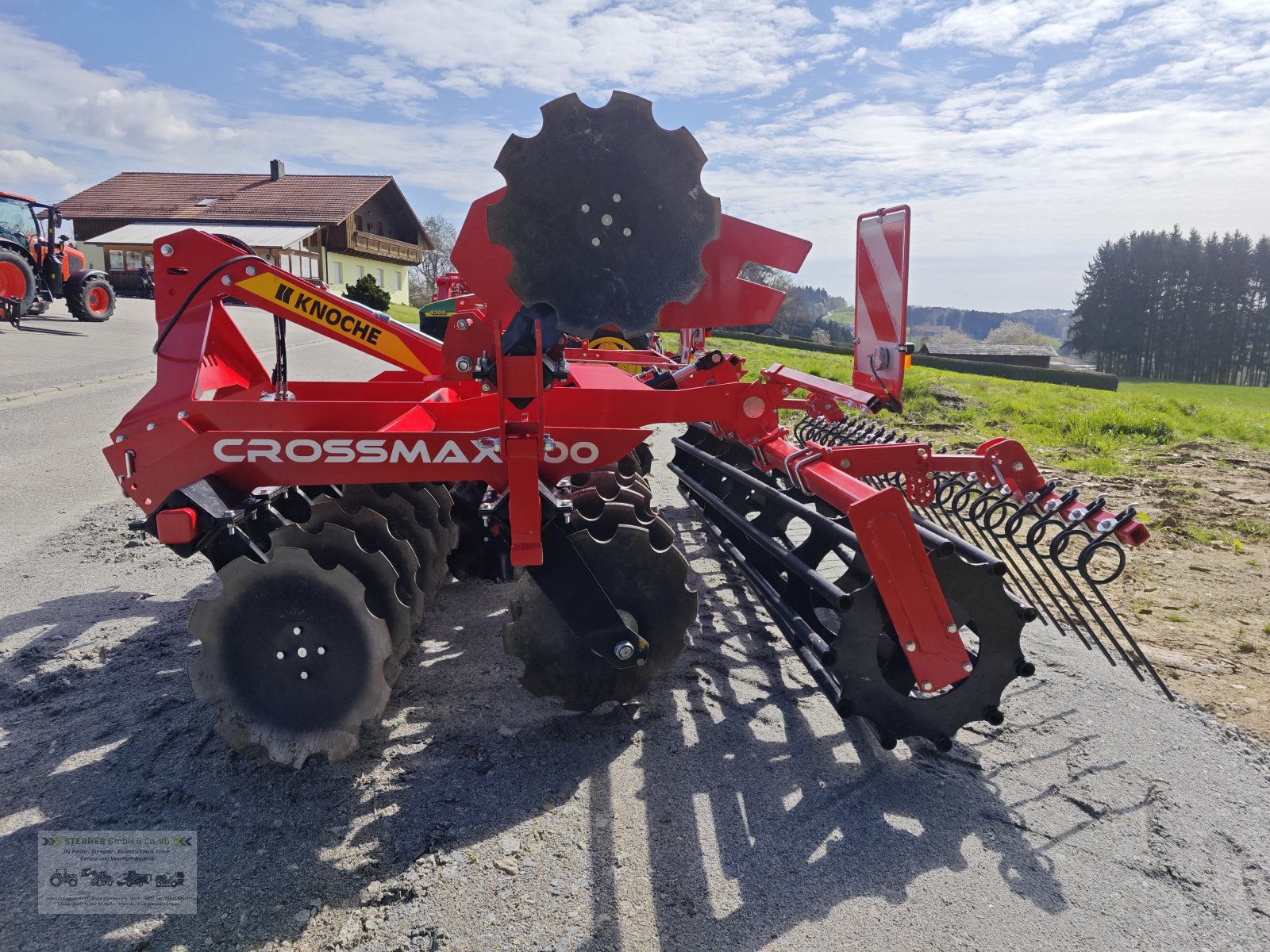 Scheibenegge des Typs Knoche Crossmax 300, Neumaschine in Eging am See (Bild 3)