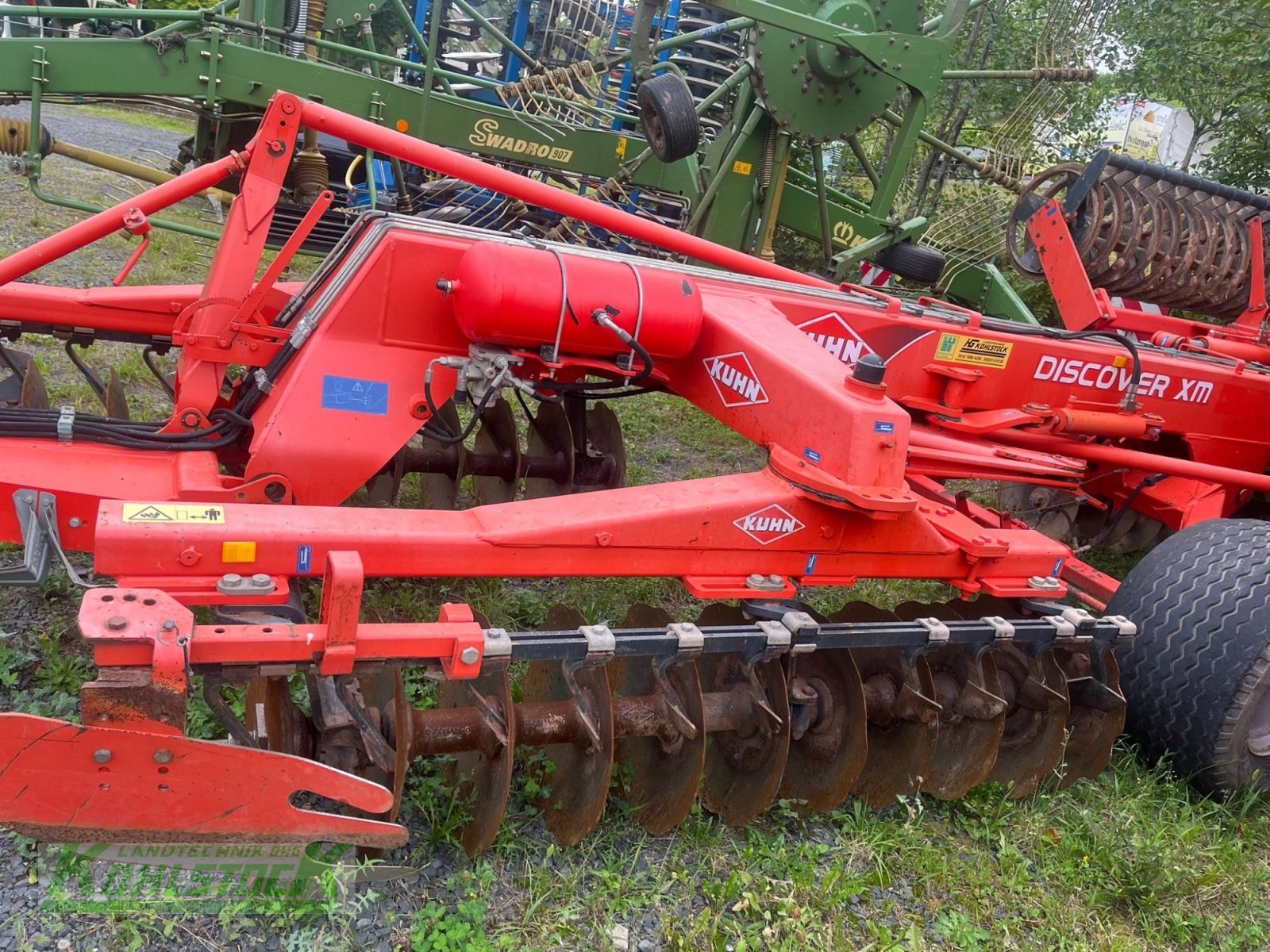 Scheibenegge Türe ait Kuhn Discover XM 44, Gebrauchtmaschine içinde Tann (resim 2)