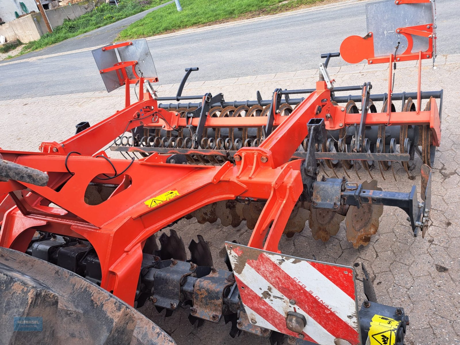 Scheibenegge del tipo Kuhn Optimer 303, Gebrauchtmaschine en Neuhof-Zenn (Imagen 1)