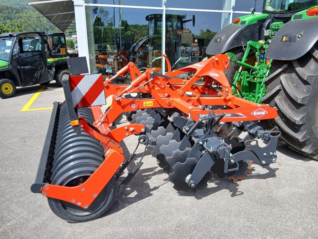 Scheibenegge typu Kuhn Optimer L300, Ausstellungsmaschine v Lengnau (Obrázek 2)