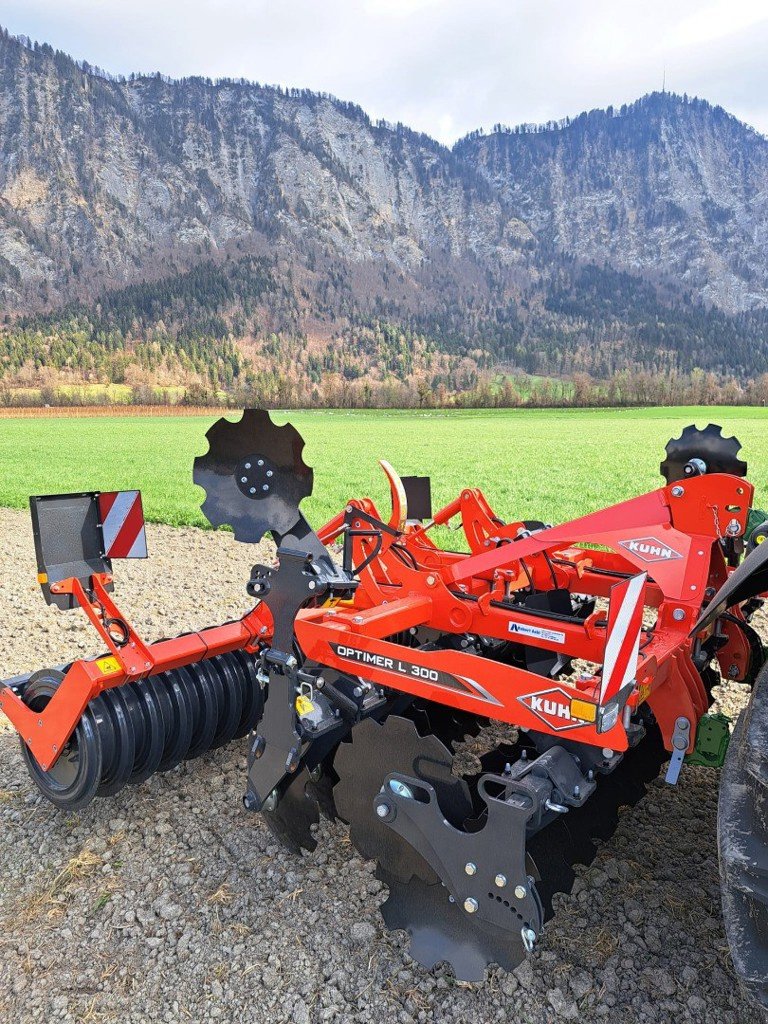 Scheibenegge Türe ait Kuhn Optimer L300, Neumaschine içinde Landquart (resim 8)
