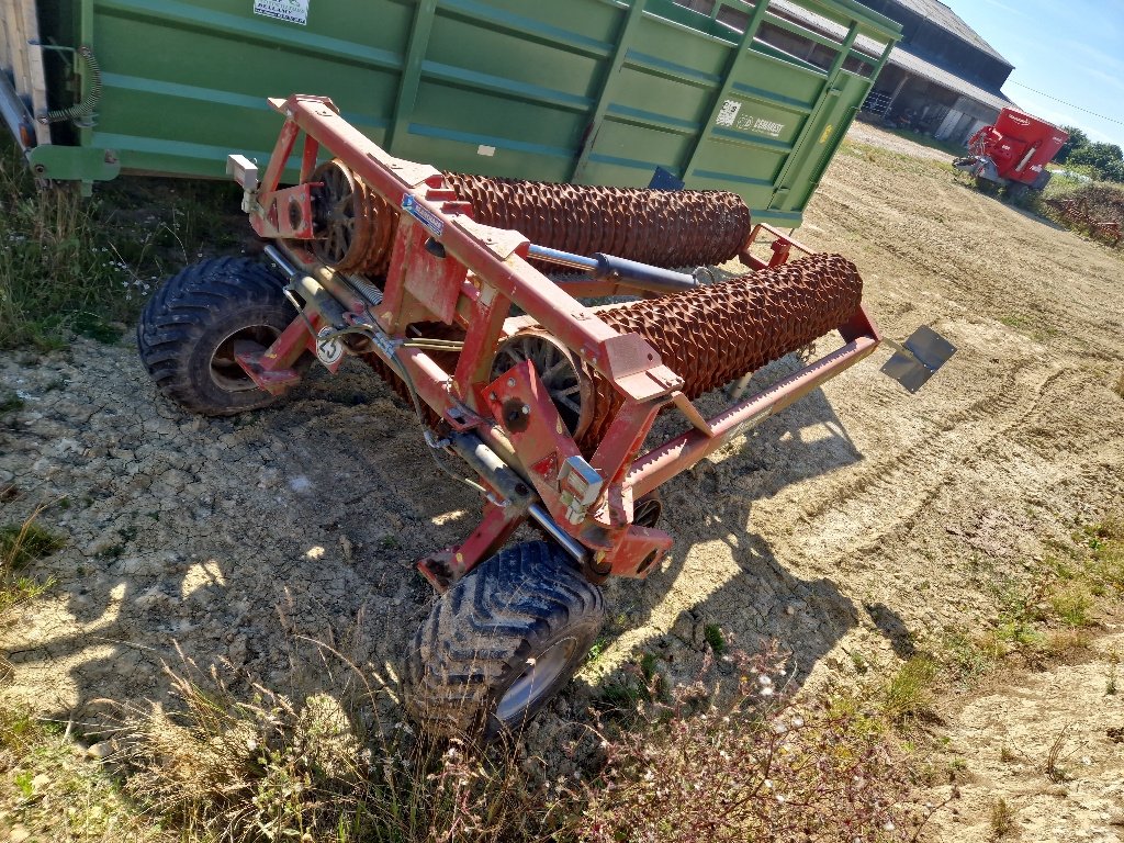 Scheibenegge типа Kverneland Actiroll 830, Gebrauchtmaschine в COULVAIN (Фотография 2)