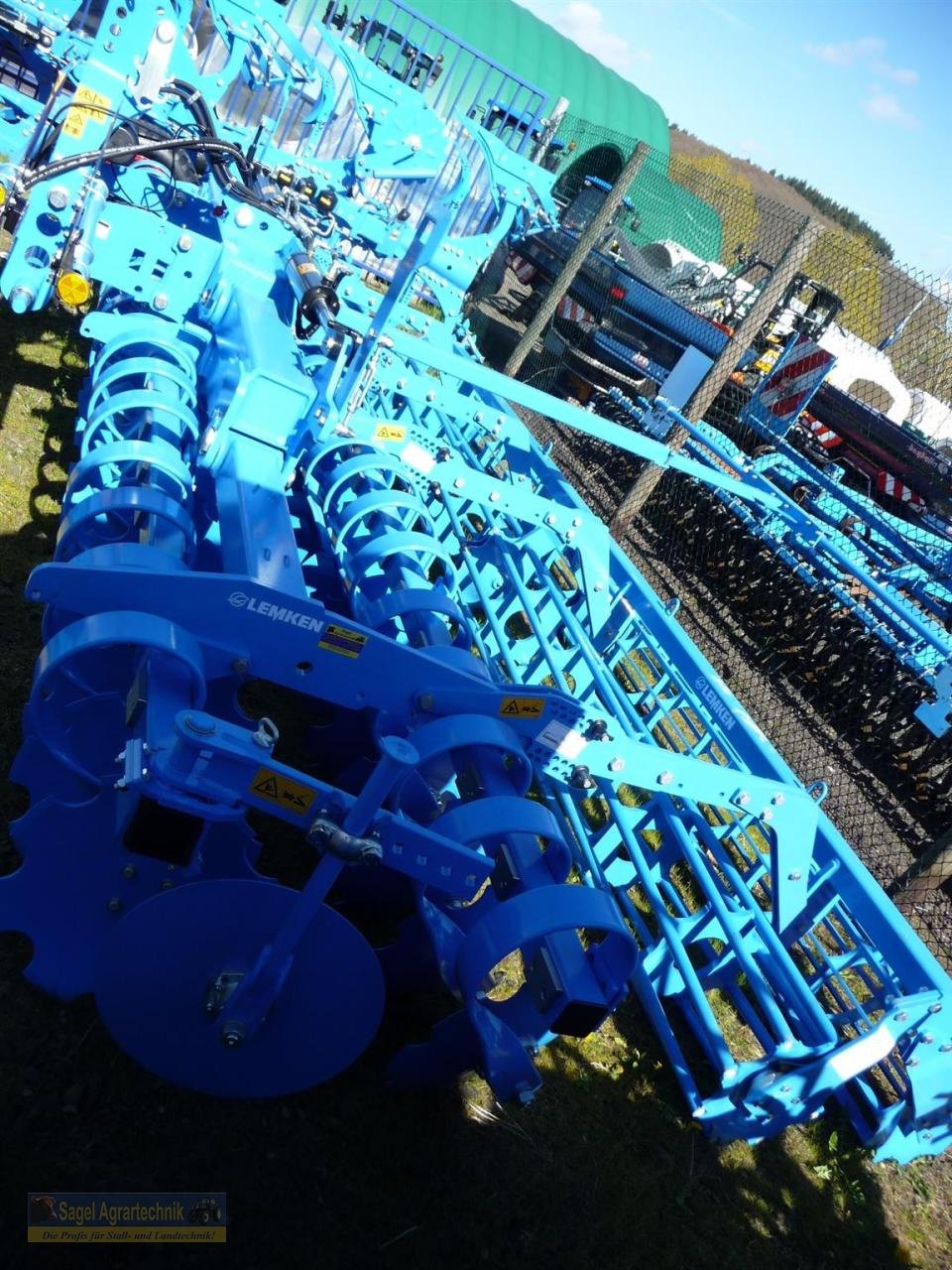 Scheibenegge des Typs Lemken Heliodor 9/500 K, Neumaschine in Rhaunen (Bild 4)