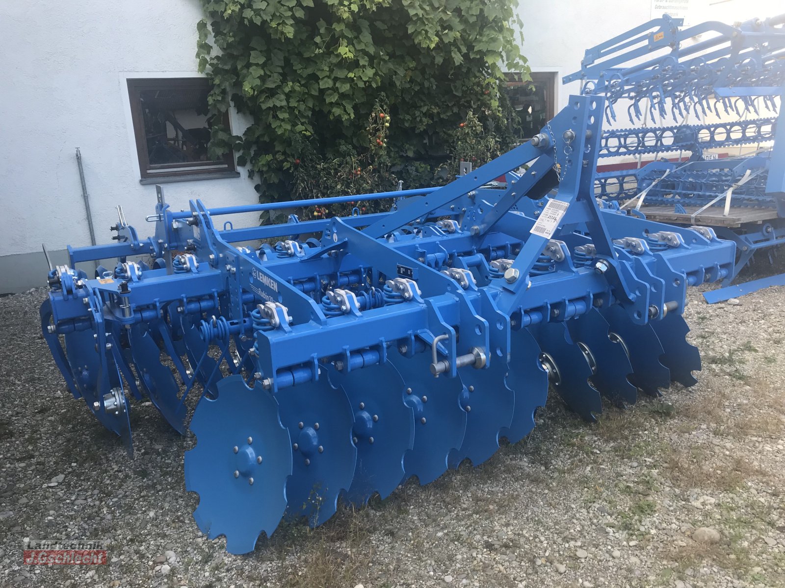 Scheibenegge des Typs Lemken Rubin 10/300 U, Neumaschine in Mühldorf (Bild 6)