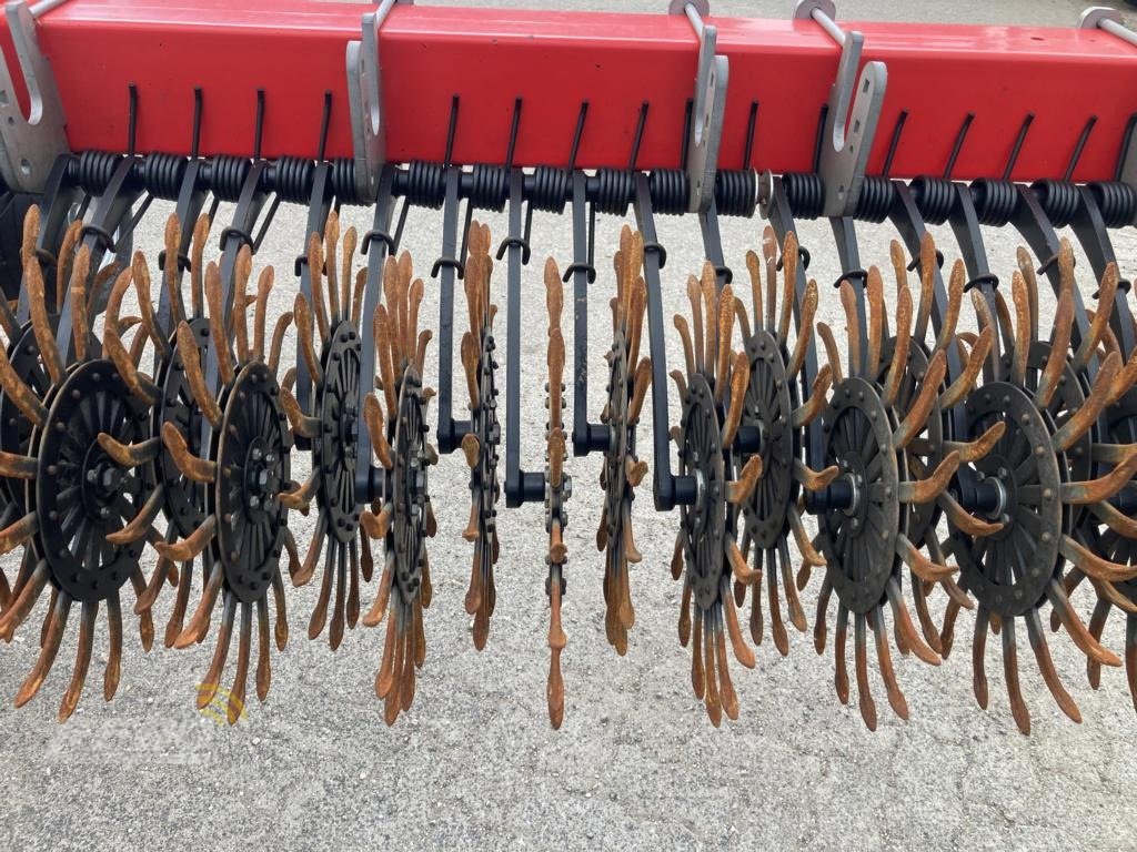 Scheibenegge des Typs Pöttinger ROTOCARE V 12400, Gebrauchtmaschine in Albersdorf (Bild 4)