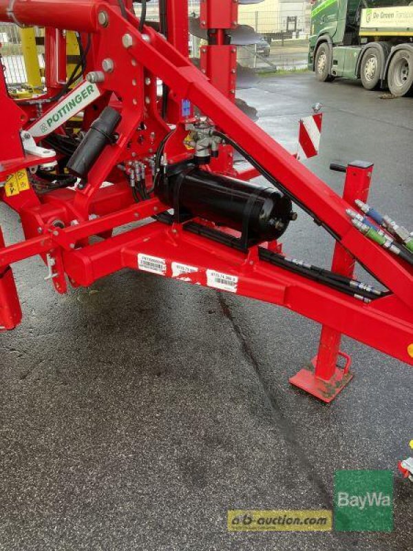 Scheibenegge of the type Pöttinger TERRADISC 6001 T TCR, Vorführmaschine in Bamberg (Picture 10)