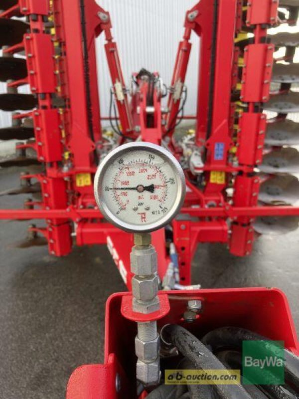 Scheibenegge of the type Pöttinger TERRADISC 6001 T TCR, Vorführmaschine in Bamberg (Picture 15)