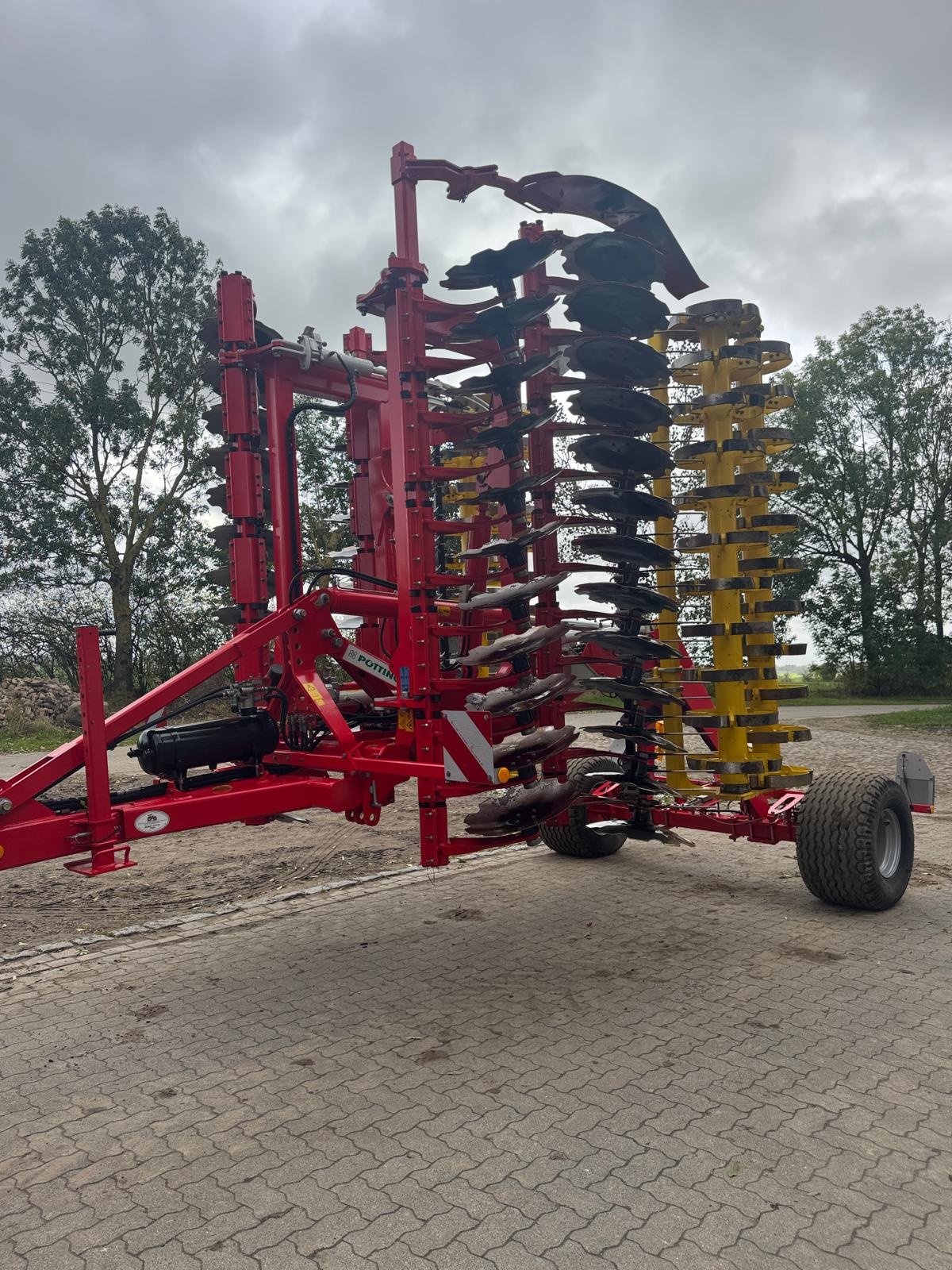 Scheibenegge Türe ait Pöttinger Terradisc 6001 T, Gebrauchtmaschine içinde Klempau (resim 5)