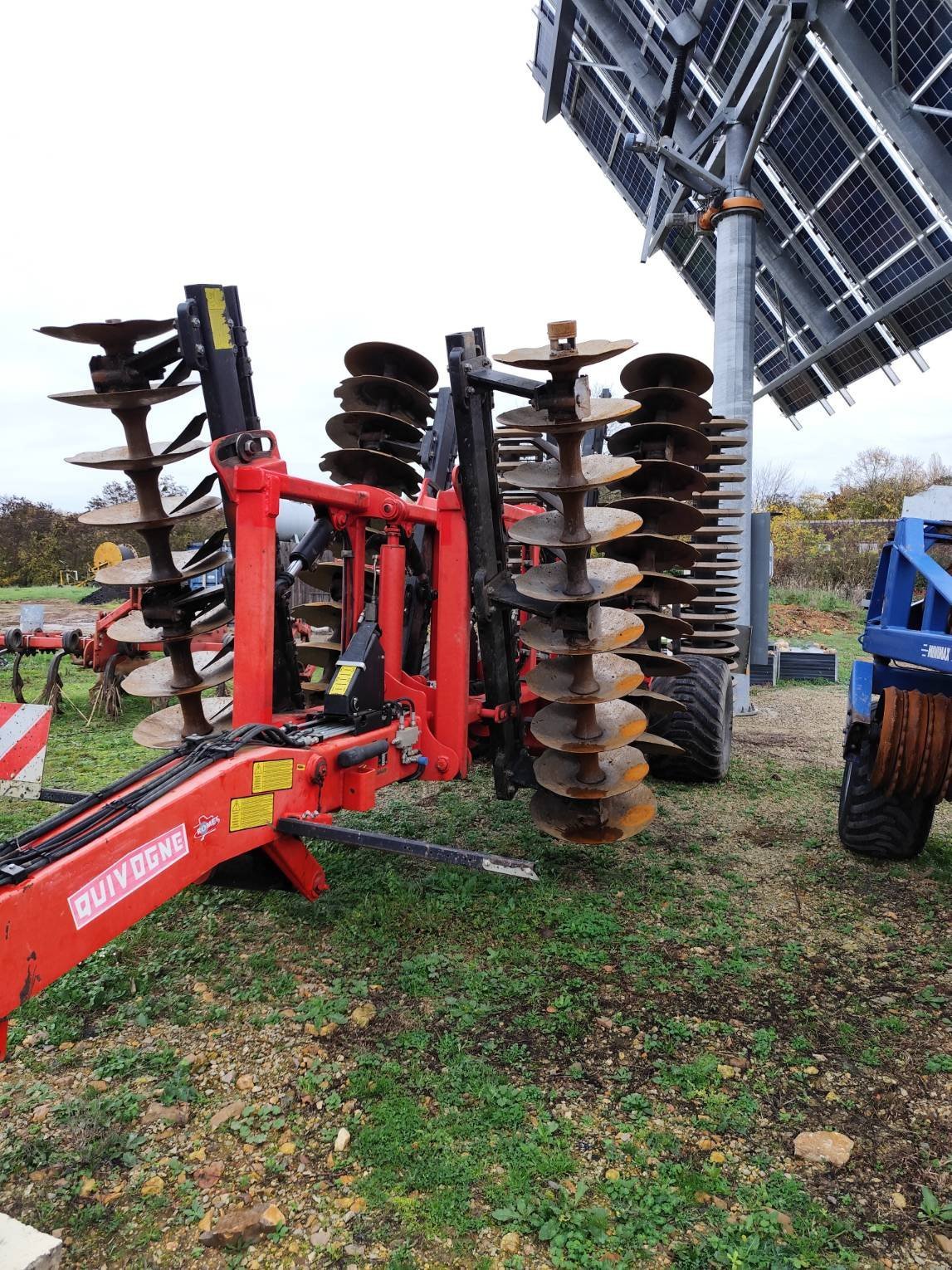 Scheibenegge του τύπου Quivogne COMPACT + 40, Gebrauchtmaschine σε Le Horps (Φωτογραφία 1)