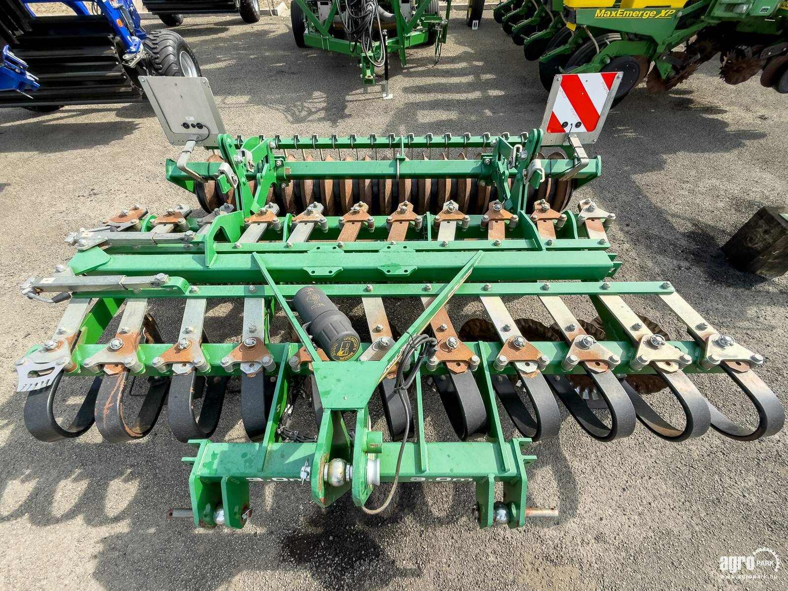 Scheibenegge of the type Simba X-Press 3.0 3 m short disc, with 22 discs, with DD600 roller, Gebrauchtmaschine in Csengele (Picture 12)