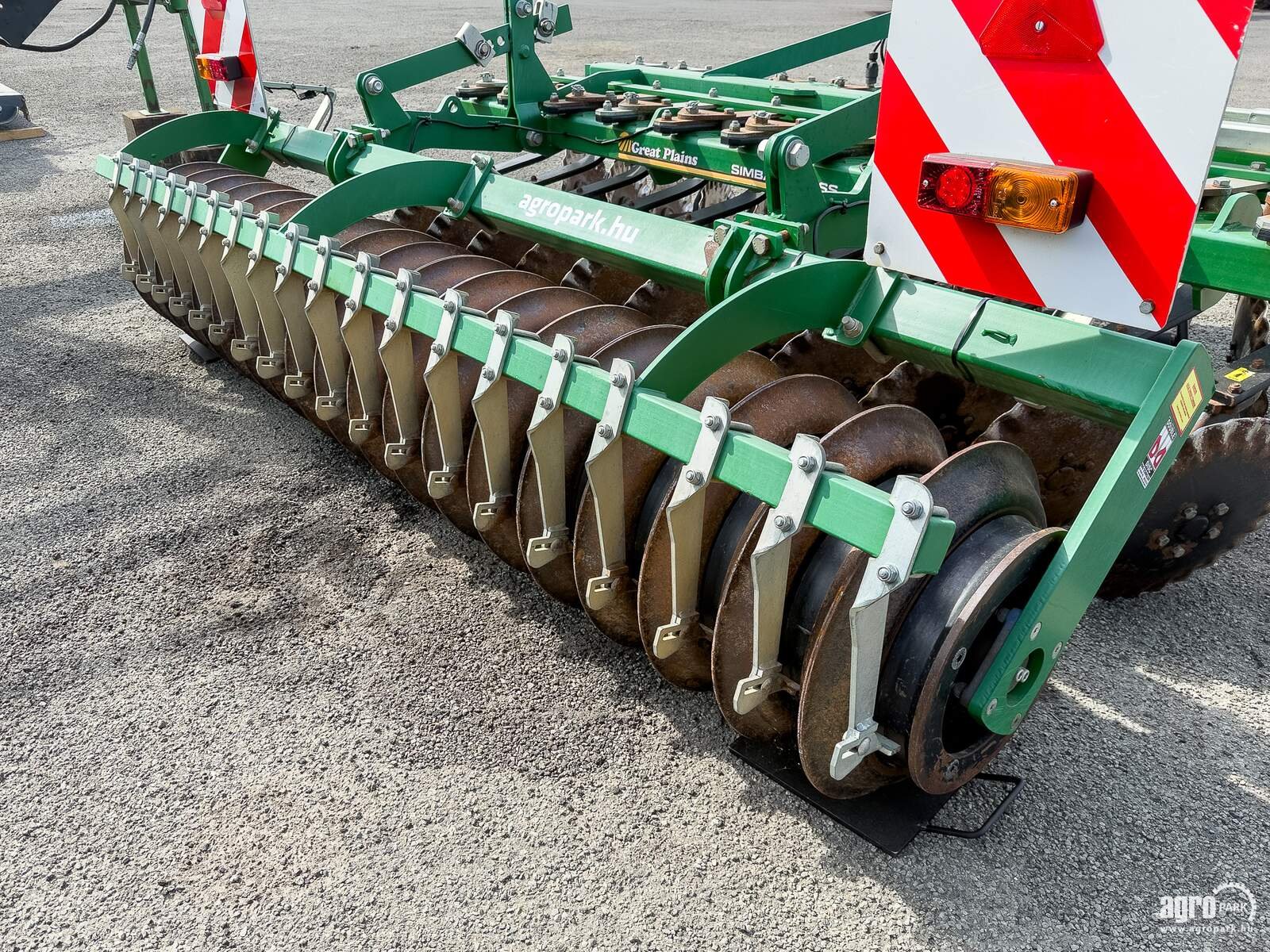 Scheibenegge of the type Simba X-Press 3.0 3 m short disc, with 22 discs, with DD600 roller, Gebrauchtmaschine in Csengele (Picture 26)