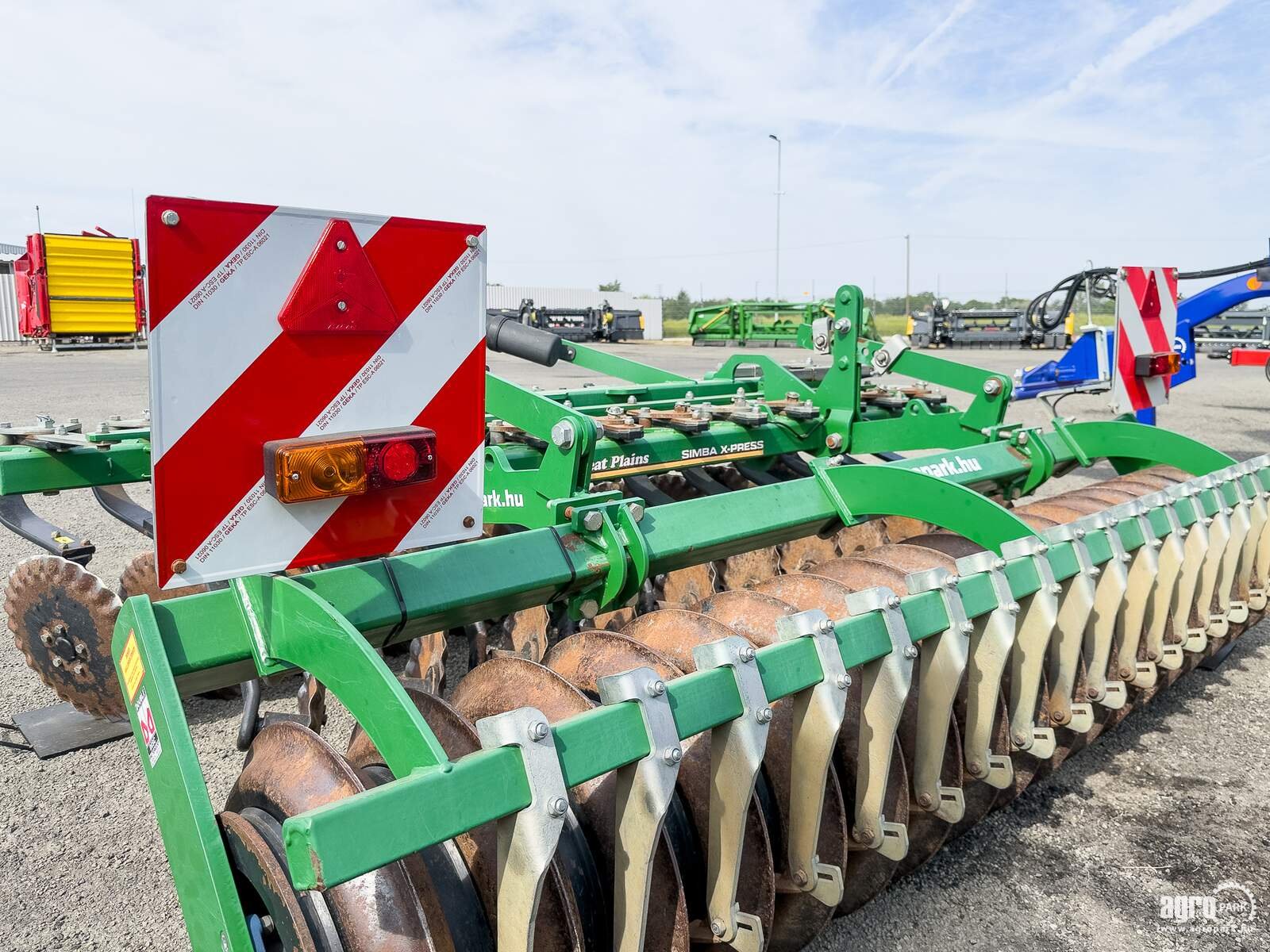 Scheibenegge of the type Simba X-Press 3.0 3 m short disc, with 22 discs, with DD600 roller, Gebrauchtmaschine in Csengele (Picture 29)