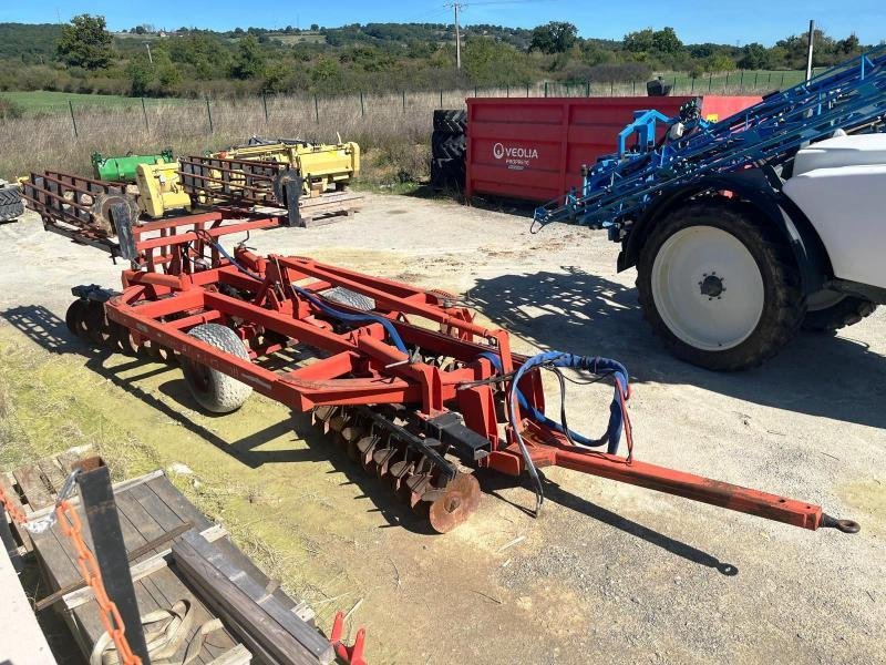 Scheibenegge des Typs Sonstige CXL 36, Gebrauchtmaschine in SAINT-GERMAIN DU PUY (Bild 3)