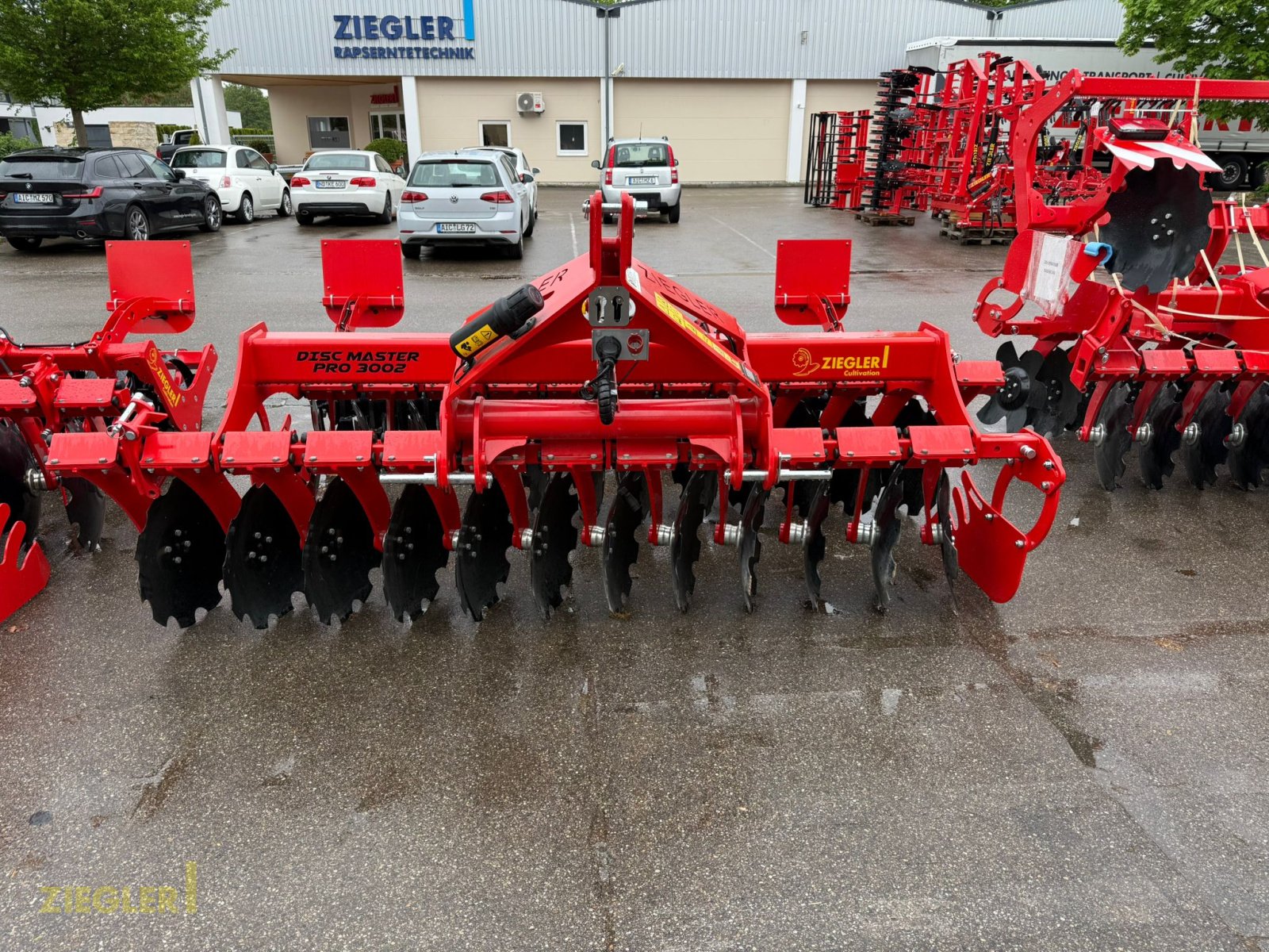 Scheibenegge des Typs Ziegler Disc Master Pro 3002, Neumaschine in Pöttmes (Bild 5)