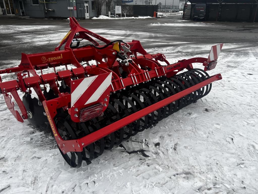 Scheibenegge типа Ziegler Disc Master Pro 3002, Gebrauchtmaschine в Düsseldorf (Фотография 2)