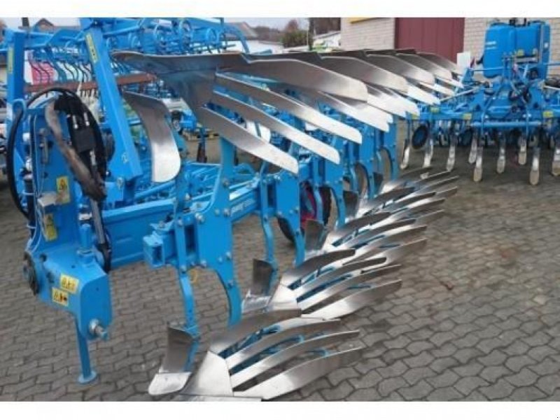 Lemken плуг оборотный 5 корпусов. Оборотные плуги лемкен. Плуг лемкен европал 8 5+1. Игрушка 5-ти корпусной оборотный плуг lemken siku. Плуг lemken opal.