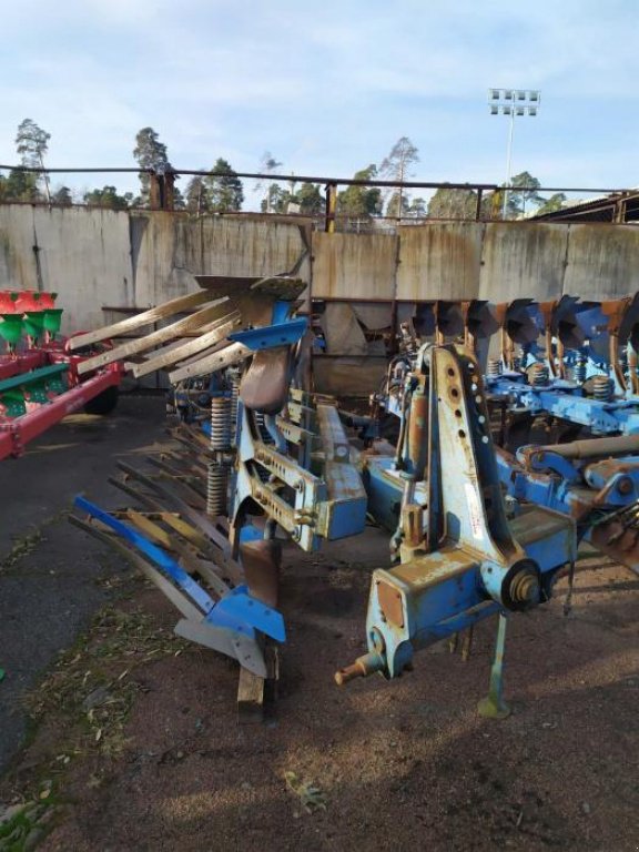 Scheibenpflug типа Lemken Opal 140, Gebrauchtmaschine в Київ (Фотография 3)