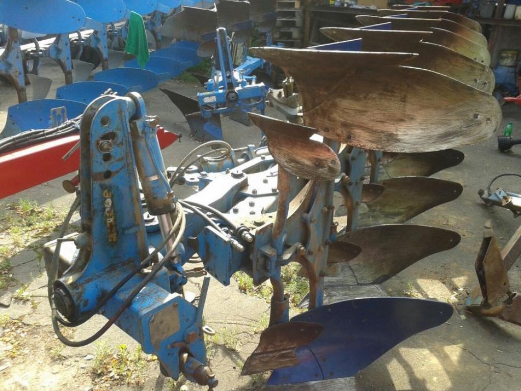 Scheibenpflug типа Lemken Vari Opal 8, Gebrauchtmaschine в Київ (Фотография 1)