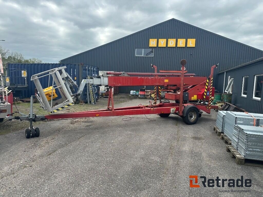Scherenarbeitsbühne des Typs Denka-Lift 21 meter trailer lift, Gebrauchtmaschine in Rødovre (Bild 1)