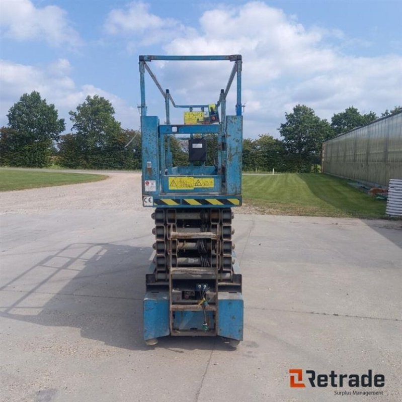 Scherenarbeitsbühne typu Genie 3232 Lodret EL-lift, Gebrauchtmaschine v Rødovre (Obrázek 4)