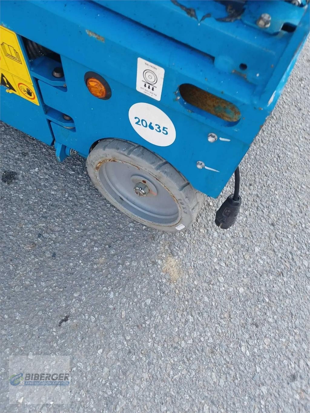 Scherenarbeitsbühne типа Genie GS 1432m, Gebrauchtmaschine в Schierling (Фотография 7)